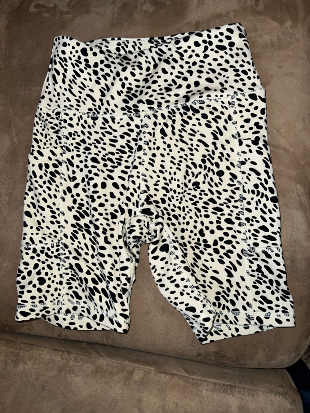 High-Waist Black & White Spotted Athletic Bike Shorts